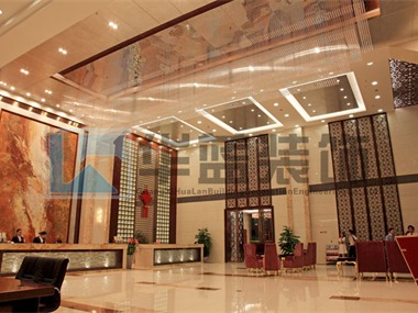 凭祥祥城国际大酒店是按准五星级标准兴建的一家综合性